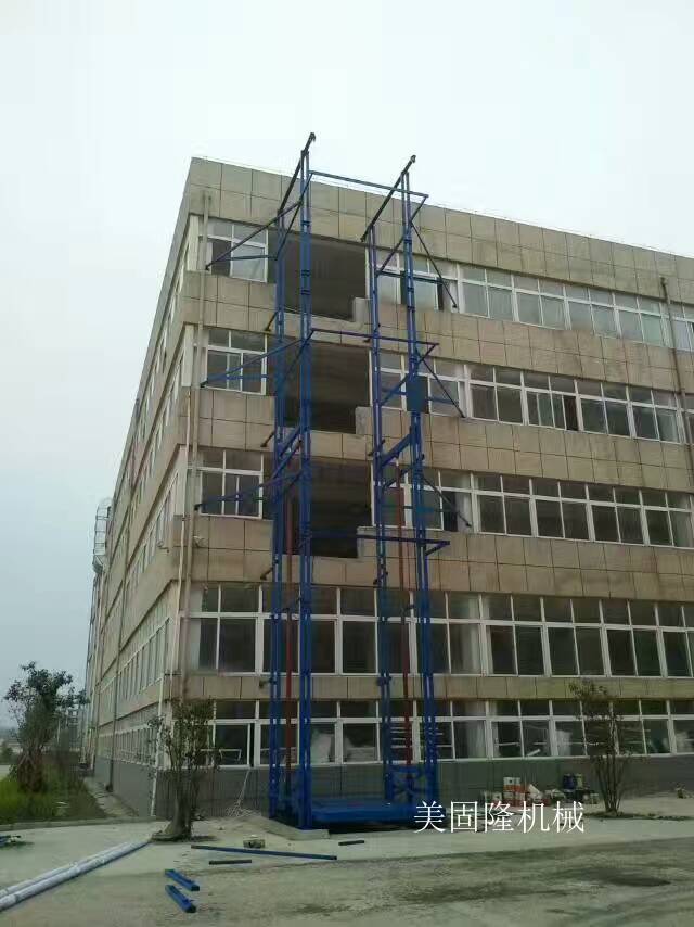 达州室外双臂导轨式升降机厂家
