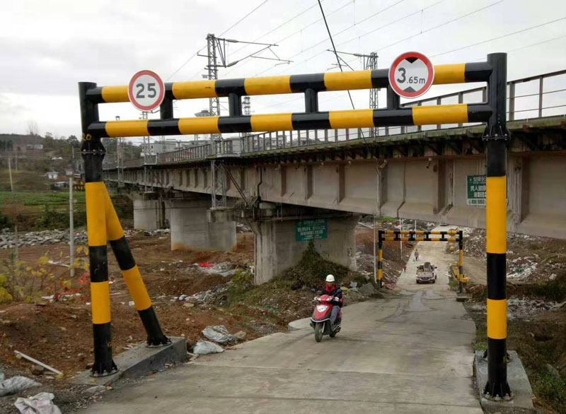 达州液压限高架